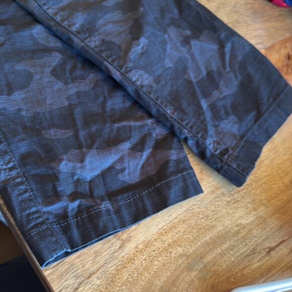 Vuori rip stop camo pants men’s M - Picture 8 of 9
